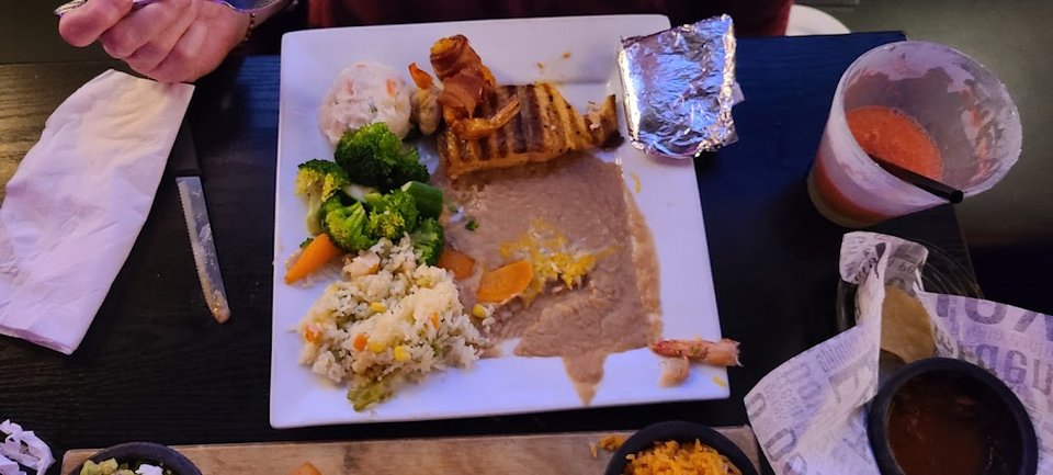Salmon Plate with Shrimp